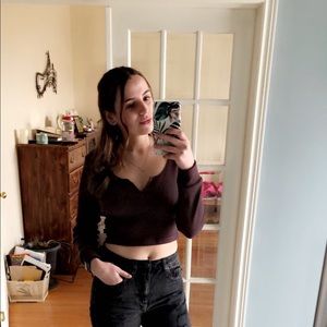 Meet your Posher, Caera